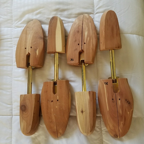Sold! Cedar Shoe Trees size XL Florsheim Larry's - Picture 2 of 2